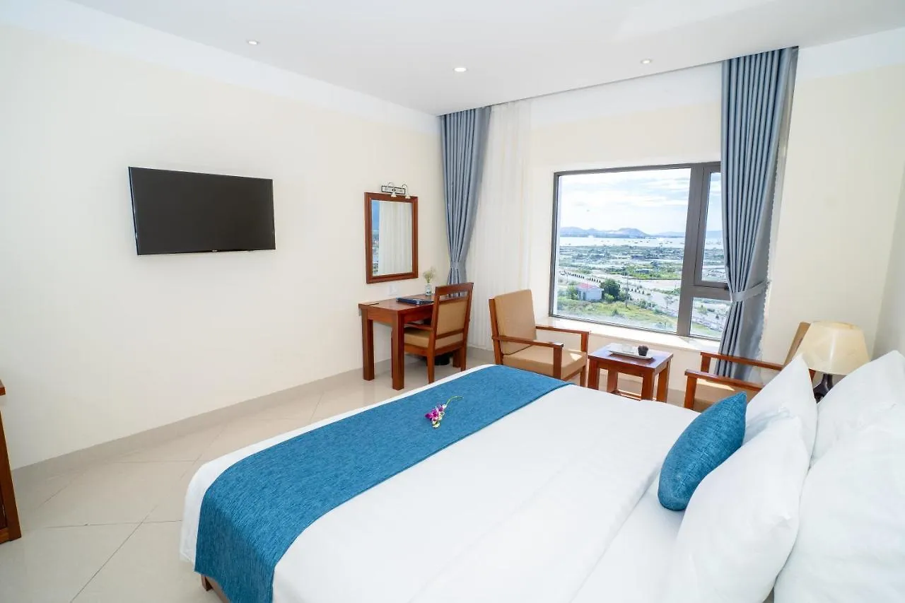 Navy Hotel Cam Ranh