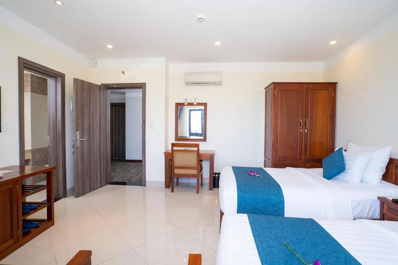 Navy Hotel Cam Ranh