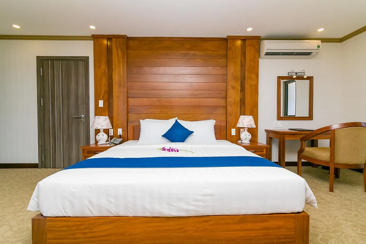 Navy Hotel Cam Ranh Vietnam
