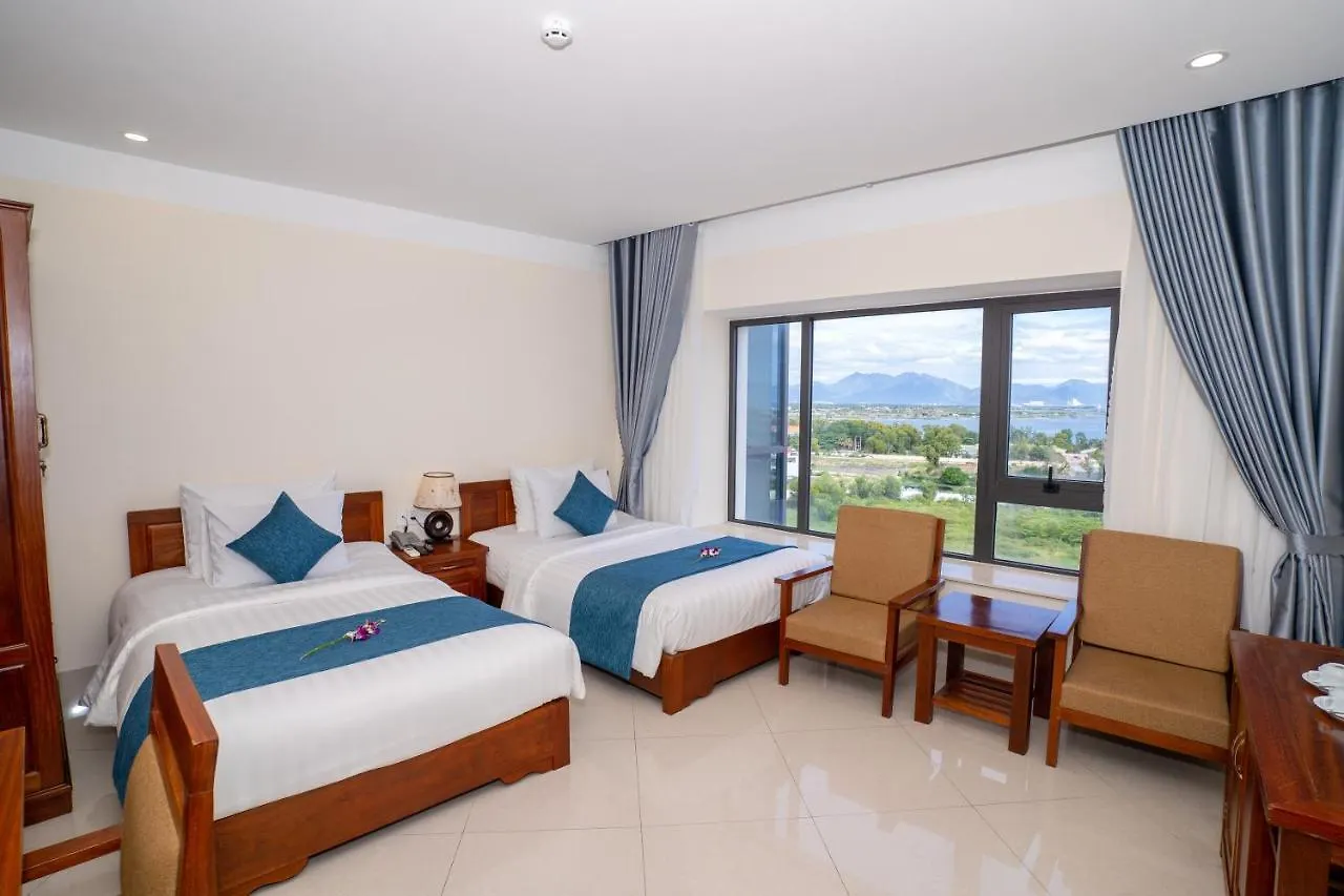 ****  Navy Hotel Cam Ranh Vietnam