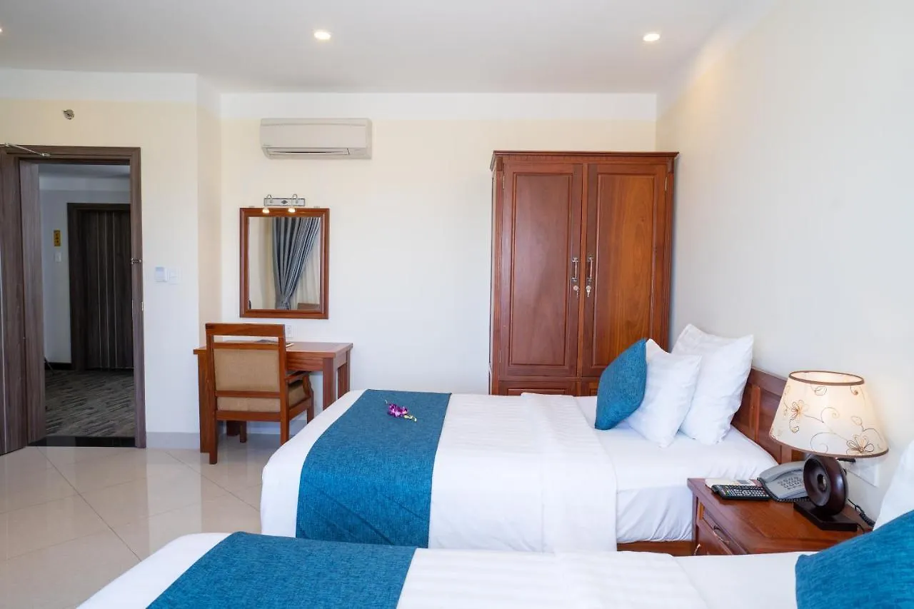Navy Hotel Cam Ranh