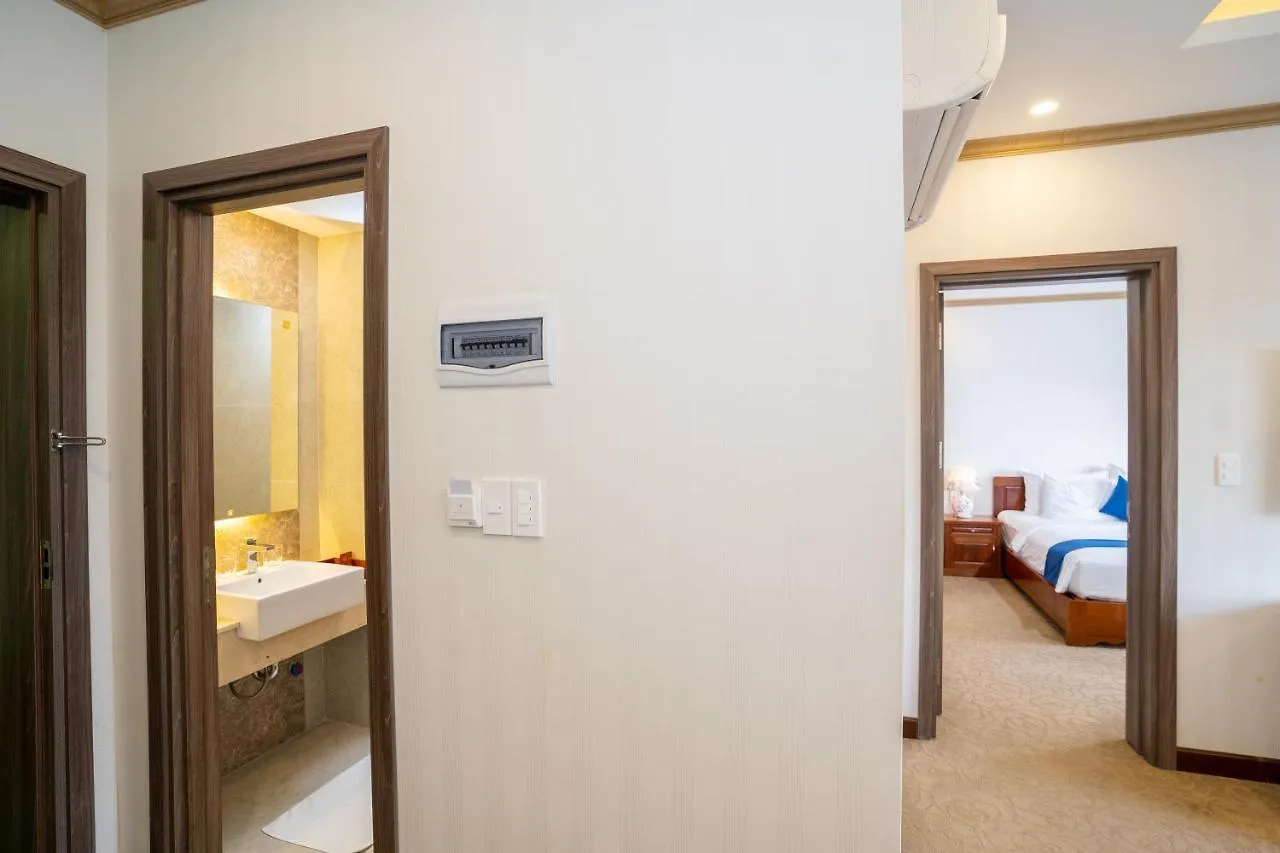Navy Hotel Cam Ranh
