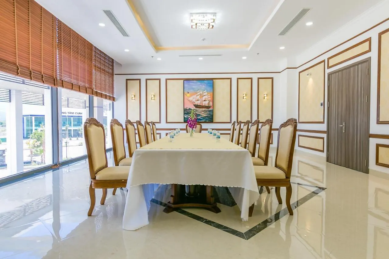 Navy Hotel Cam Ranh 4*,
