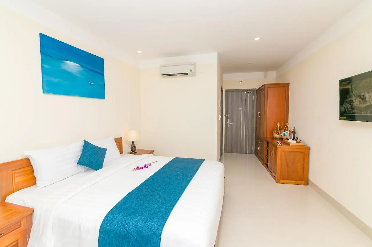 Navy Hotel Cam Ranh